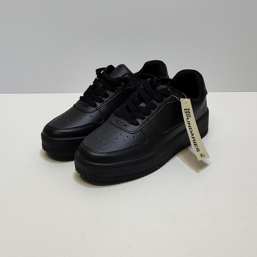 No Boundaries PU Platform Sneaker Women's Size 8.5 Memory Foam Casual Shoe NWT